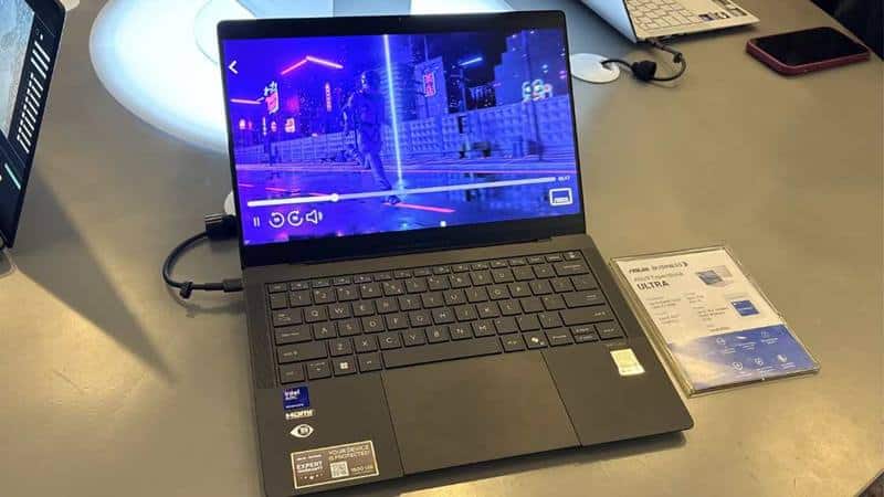 ASUS ExpertBook Ultra